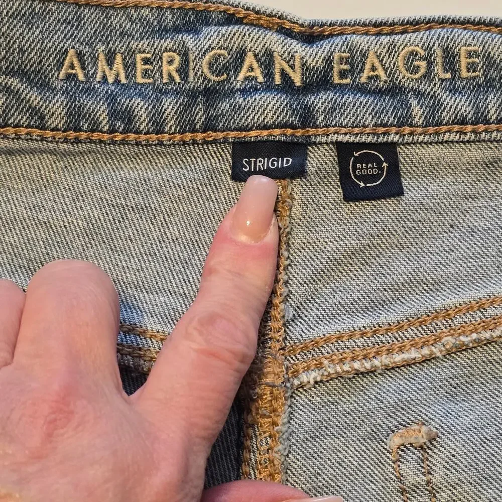 American Eagle High Rise Baggy Straight Jeans Womens 8 Reg Blue Thrashed Ripped